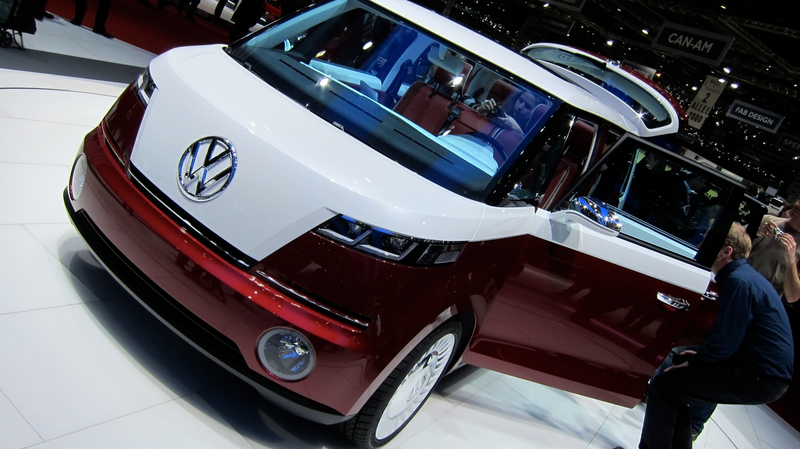Illustration for article titled VW Bulli Concept: The Neo Hippie Van's one hot box